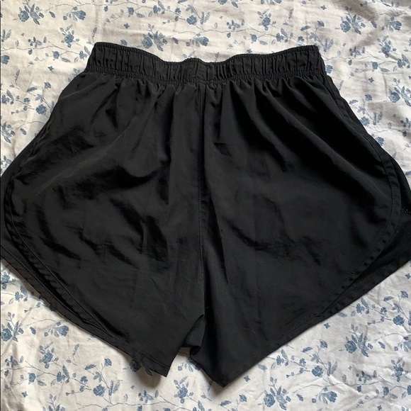 nike shorts - Picture 3 of 3